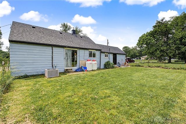 6413 Post Town Road, Trotwood, OH 45426