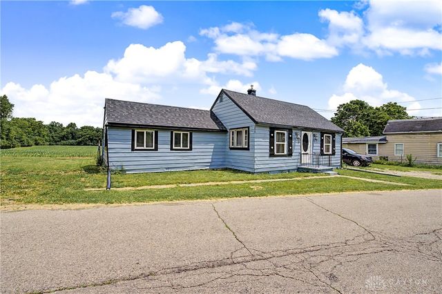 6413 Post Town Road, Trotwood, OH 45426