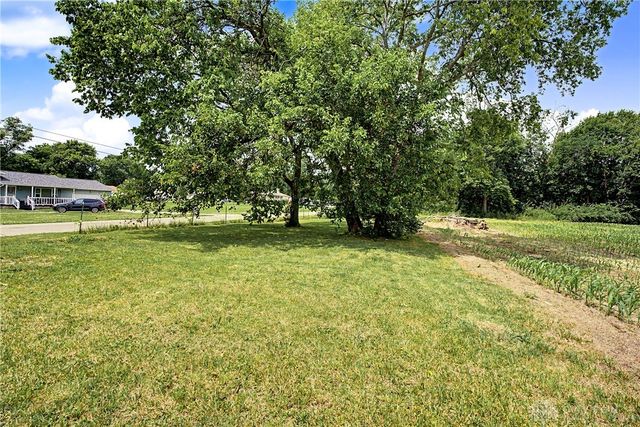 6413 Post Town Road, Trotwood, OH 45426