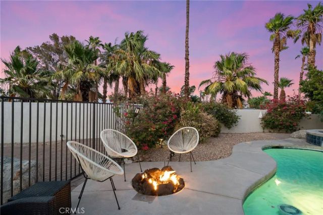 2553 N Cardillo Avenue, Palm Springs, CA 92262