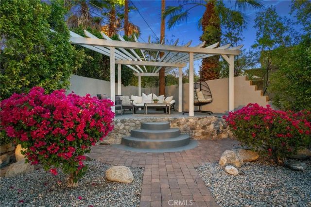 2553 N Cardillo Avenue, Palm Springs, CA 92262