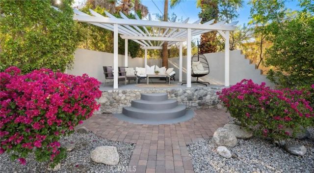 2553 N Cardillo Avenue, Palm Springs, CA 92262