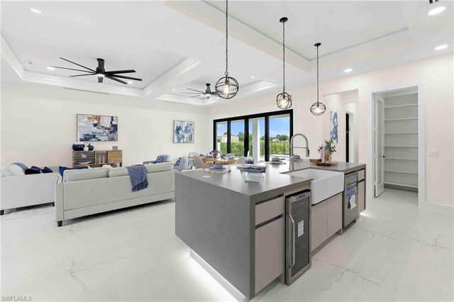 5288 40th ST NE, Naples, FL 34120