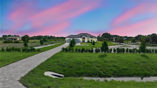 5288 40th ST NE, Naples, FL 34120