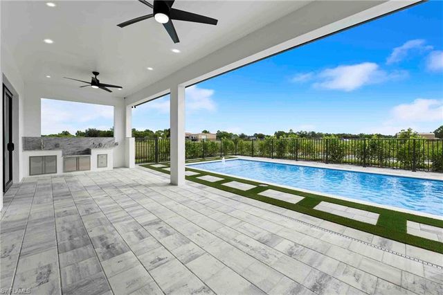 5288 40th ST NE, Naples, FL 34120