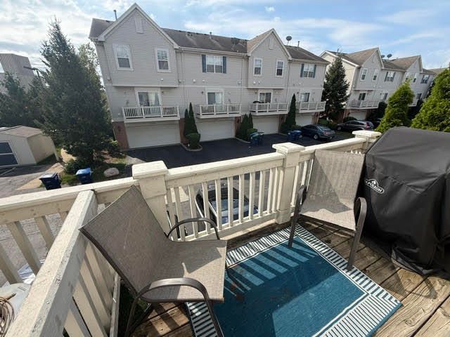 779 SANBORN Street, Des Plaines, IL 60016