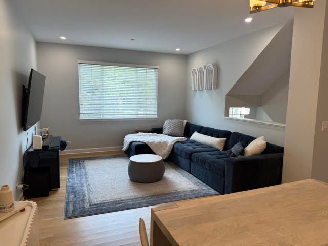 779 SANBORN Street, Des Plaines, IL 60016