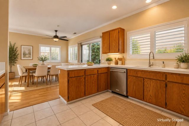 1065 Las Padres Terrace, Union City, CA 94587