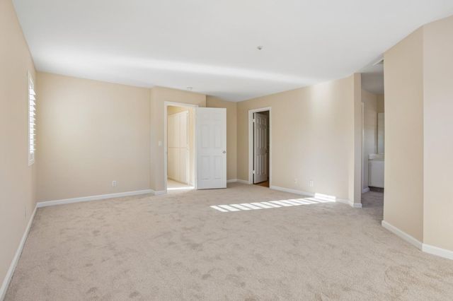 1065 Las Padres Terrace, Union City, CA 94587