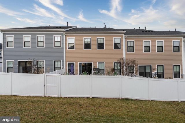 43917 MARITIME SONG TER, Leesburg, VA 20176