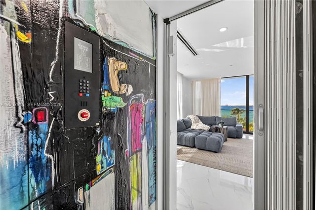 11 Century Ln, Miami Beach, FL 33139