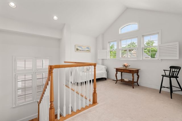17 Rose Court Way 17, Walpole, MA 02032