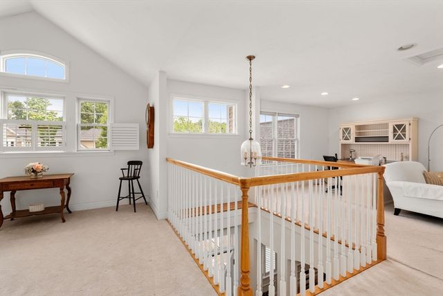 17 Rose Court Way 17, Walpole, MA 02032