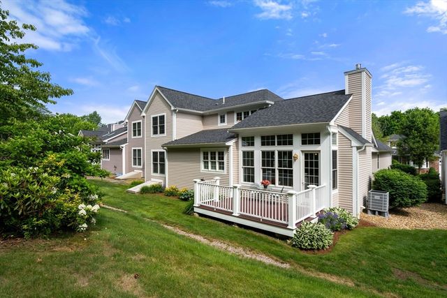 17 Rose Court Way 17, Walpole, MA 02032