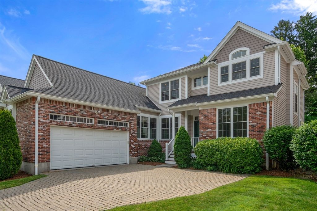 17 Rose Court Way 17, Walpole, MA 02032