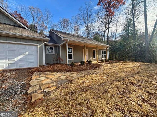 6107 Martin Heights Drive, Young Harris, GA 30582
