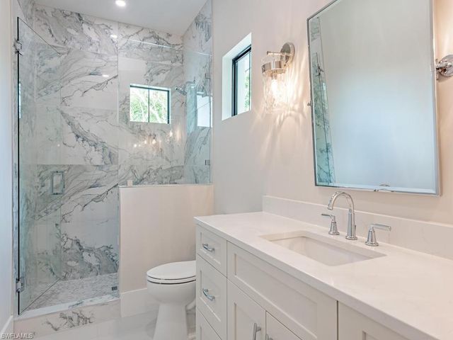 1102 9th AVE N, Naples, FL 34102