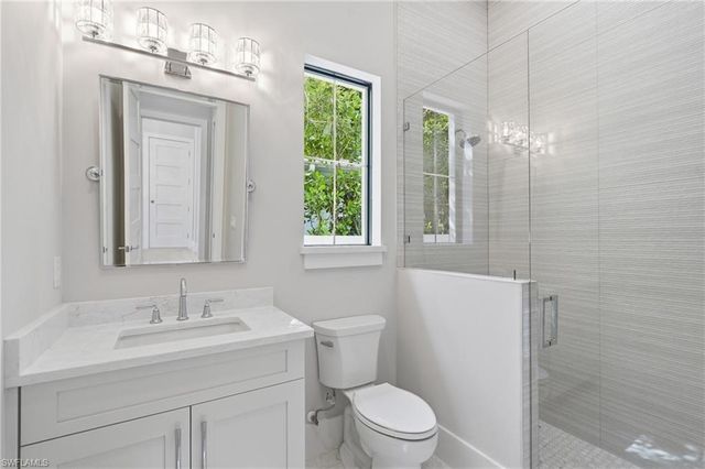 1102 9th AVE N, Naples, FL 34102
