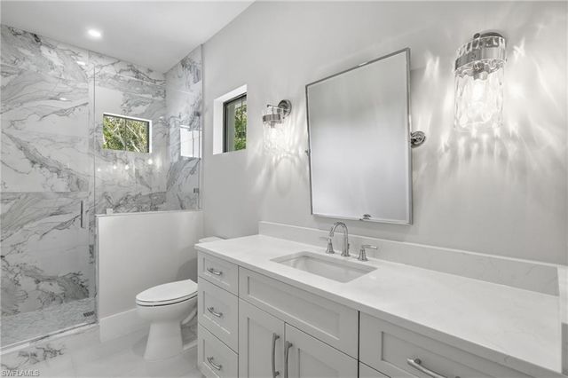 1102 9th AVE N, Naples, FL 34102