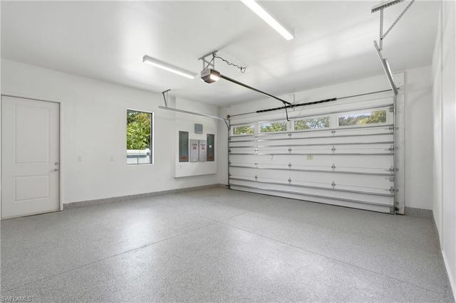 1102 9th AVE N, Naples, FL 34102