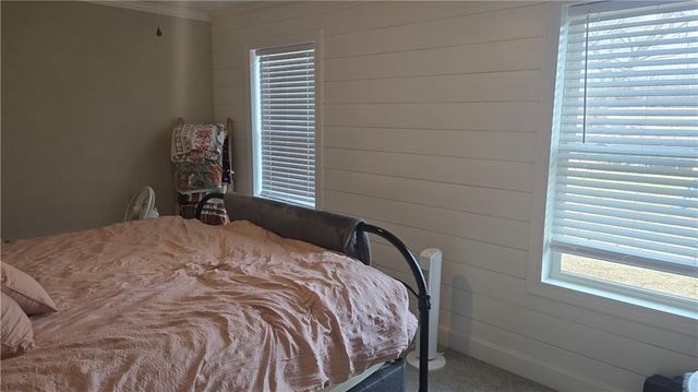 408 Lincoln Avenue, Osawatomie, KS 66064