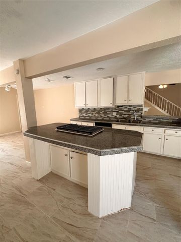 16310 Calistoga Court, Houston, TX 77053