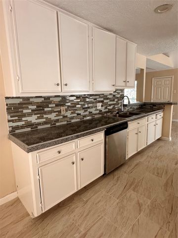 16310 Calistoga Court, Houston, TX 77053