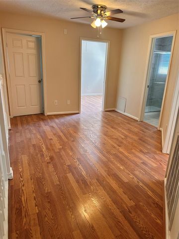 16310 Calistoga Court, Houston, TX 77053