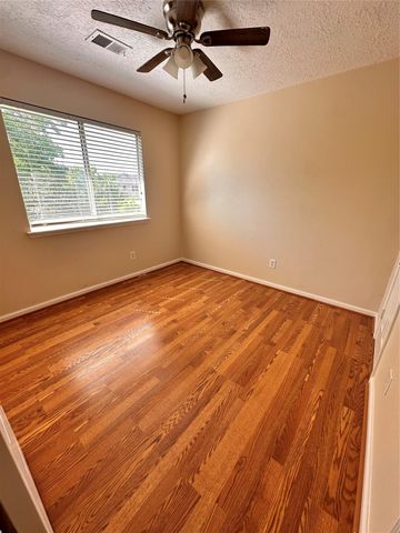 16310 Calistoga Court, Houston, TX 77053