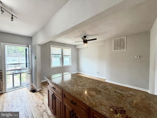 812 BRAESIDE RD, Baltimore, MD 21229