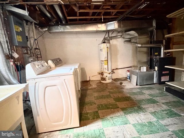 812 BRAESIDE RD, Baltimore, MD 21229