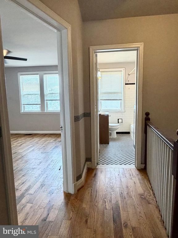 Image 27 of property listing at 812 BRAESIDE RD, Baltimore, MD 21229