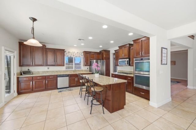 2515 Lindbergh Ct, Lincoln, CA 95648