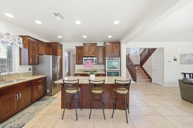 2515 Lindbergh Ct, Lincoln, CA 95648