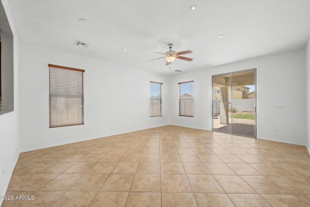 4426 W BURGESS Lane, Laveen, AZ 85339