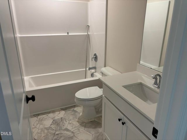 216 N Movado Trail, Kenly, NC 27542