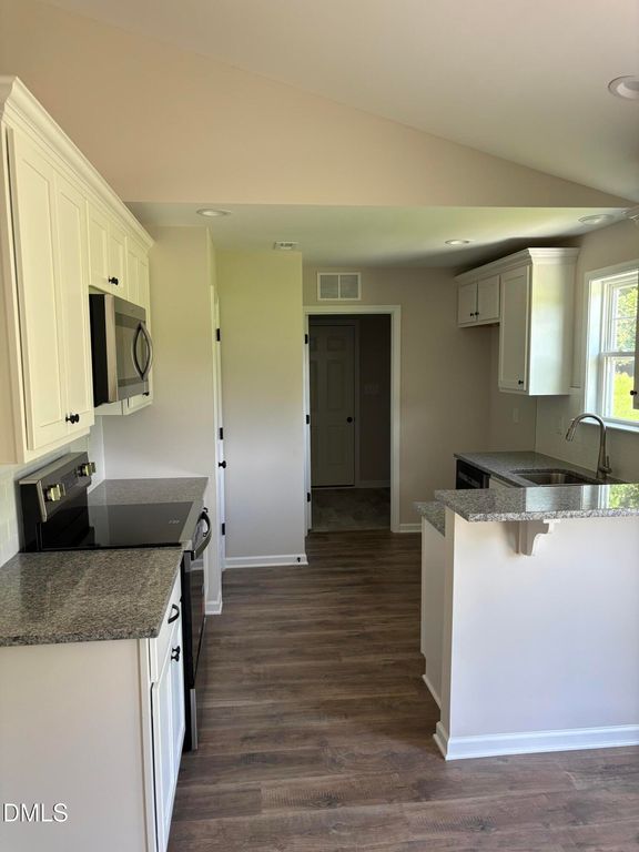 216 N Movado Trail, Kenly, NC 27542