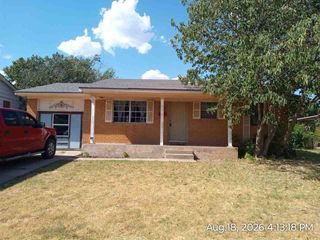 5319 NW Ash Ave, Lawton, OK 73505