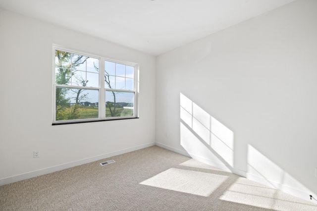 5885 41 Street S, Fargo, ND 58104