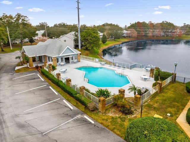 2386 BRIDLE PATH LANE 8, Orlando, FL 32812