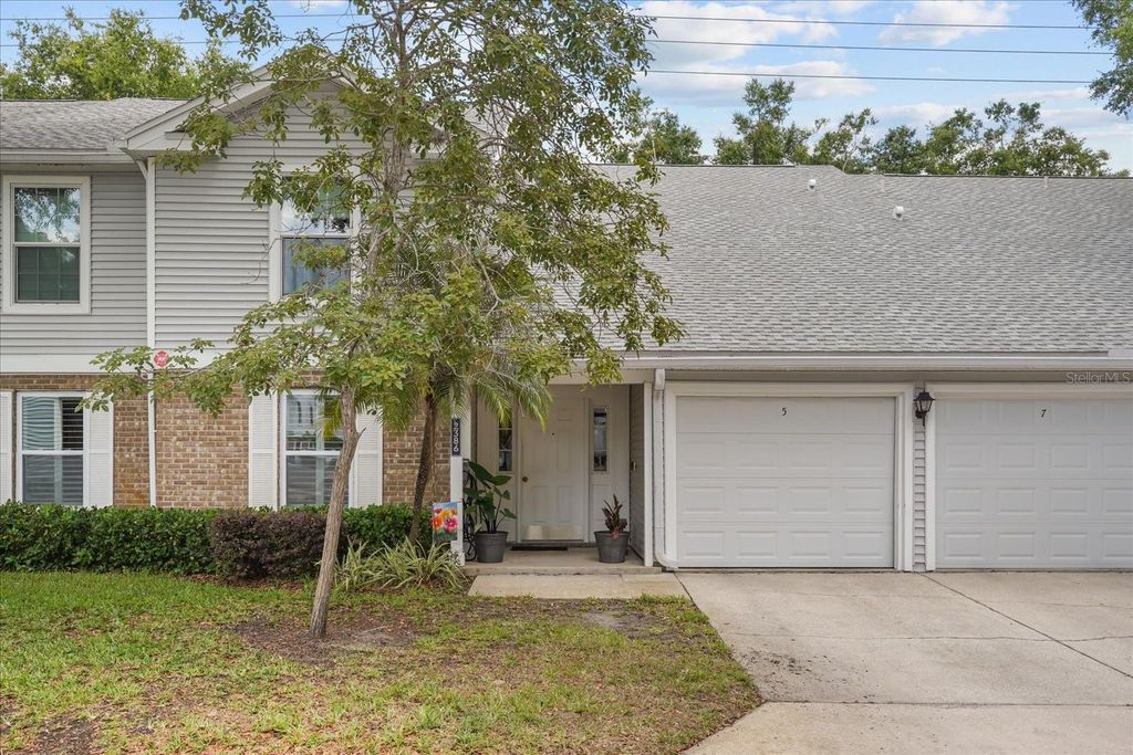 2386 BRIDLE PATH LANE 8, Orlando, FL 32812