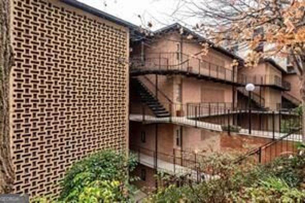 120 NW Alden Avenue NW A 2, Atlanta, GA 30309