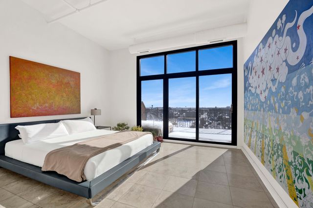 1524 S SANGAMON Street 806, Chicago, IL 60608