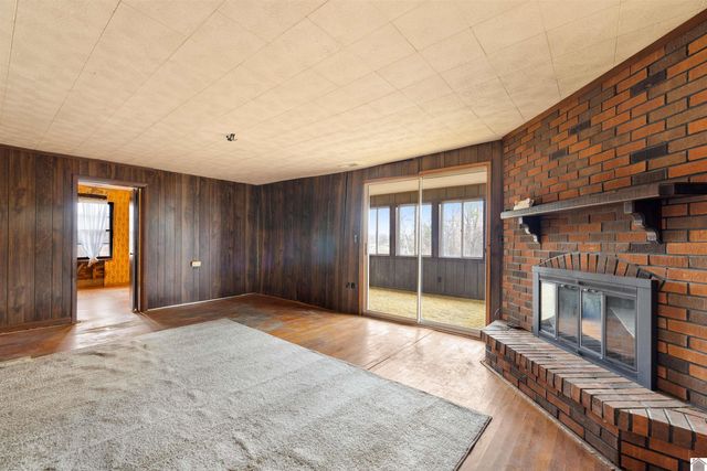 2705 Eggners Ferry Rd, Benton, KY 42025