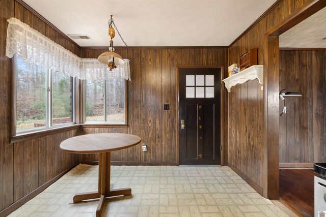 2705 Eggners Ferry Rd, Benton, KY 42025