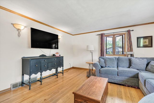 7016 131st Street, Coal Valley, IL 61240