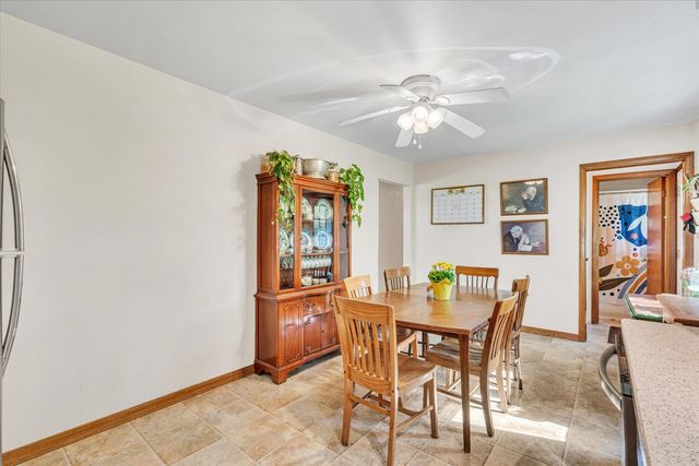 7016 131st Street, Coal Valley, IL 61240