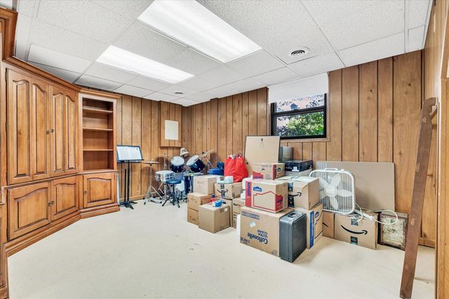 7016 131st Street, Coal Valley, IL 61240