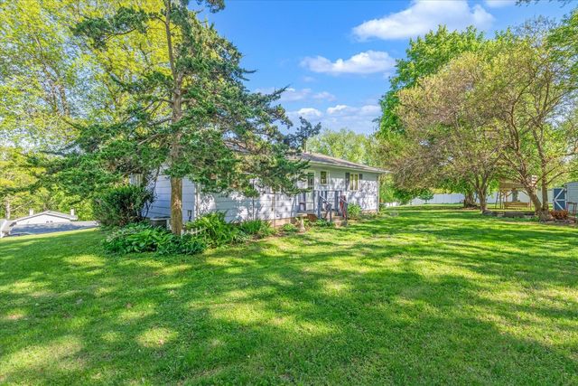 7016 131st Street, Coal Valley, IL 61240