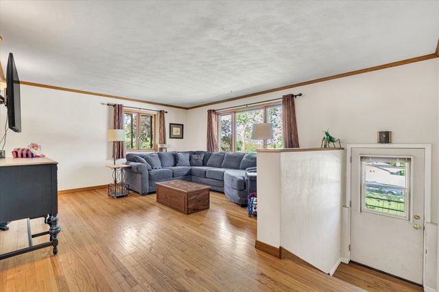 7016 131st Street, Coal Valley, IL 61240